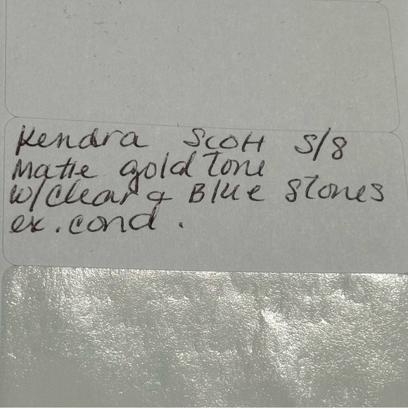 Kendra Scott ring blue and clear stone matte gold finish size 8 - Picture 2 of 9